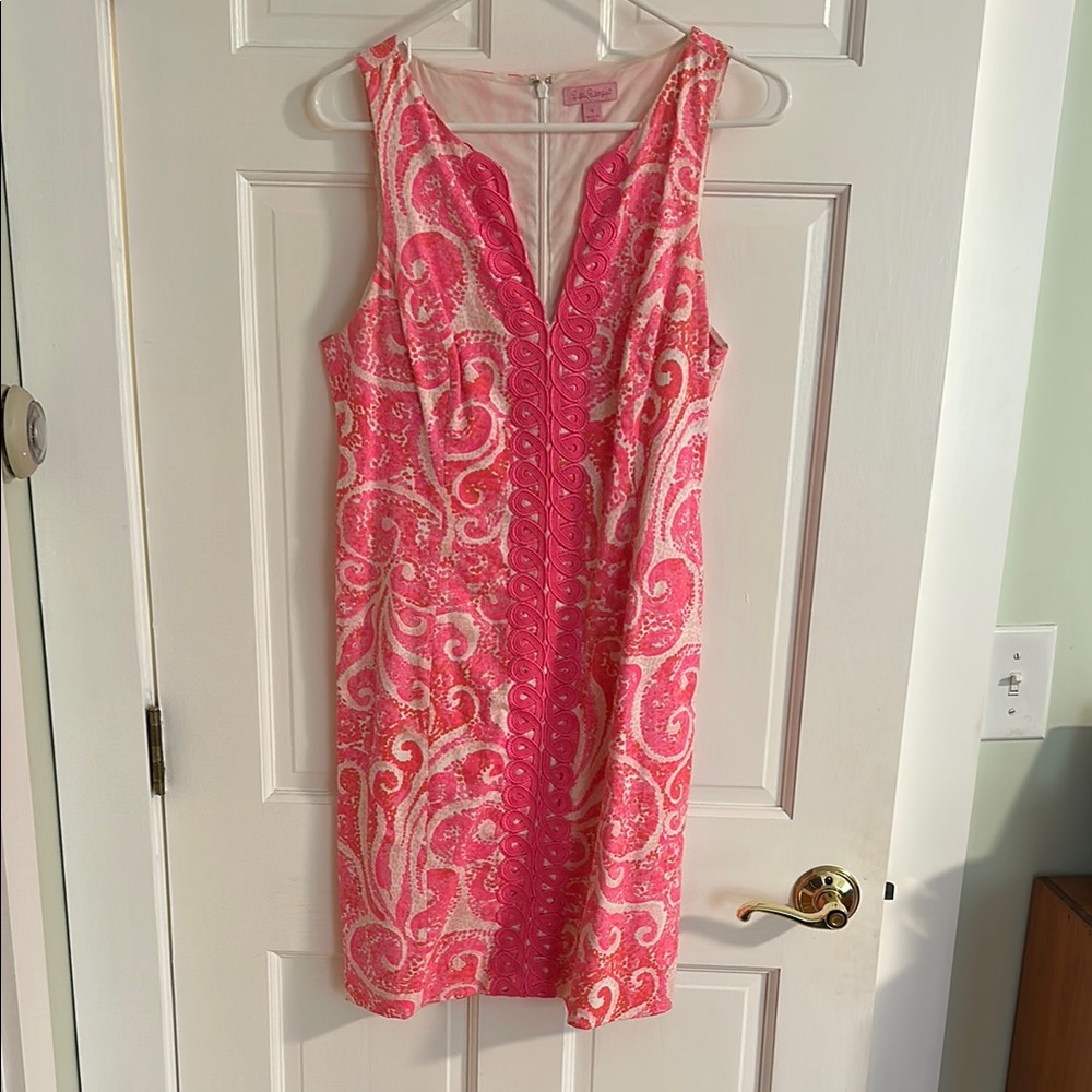 Lilly Pulitzer Pink V-Neck Sleeveless Sheath Dress